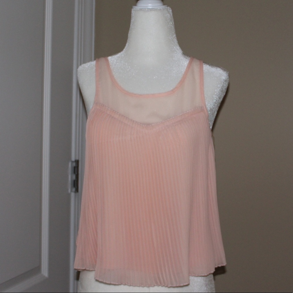 Sleeveless top.